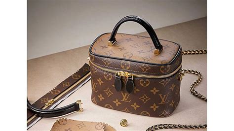 louis vuitton tettangolare a mano|Louis Vuitton.